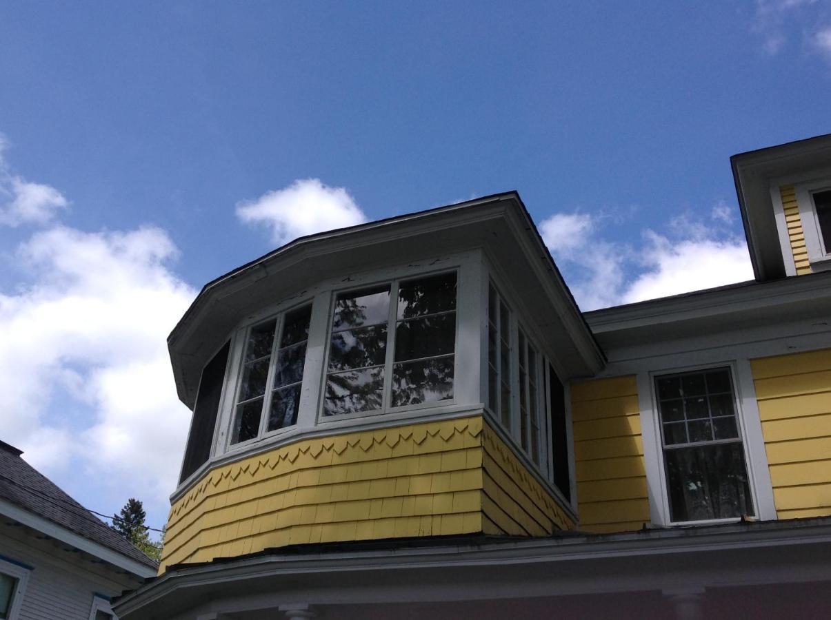 The Yellow House Bed & Breakfast Stanstead Plain Dış mekan fotoğraf